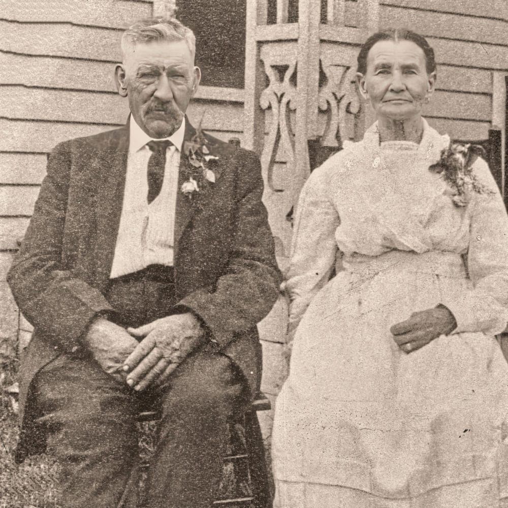 Jane and John Doe outside the clinic in 1991